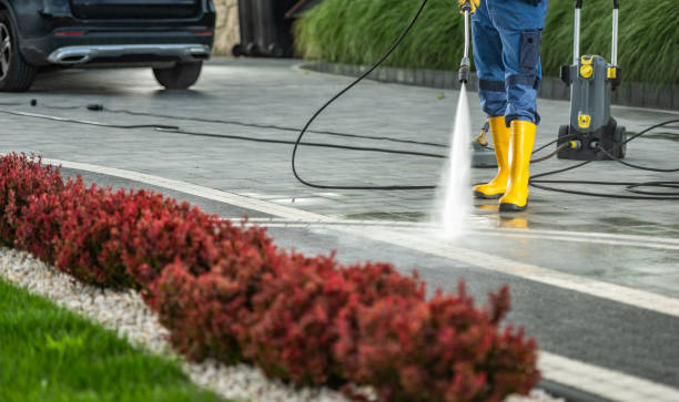 Best Parking Lot and Garage Cleaning  in Pelican Bay, FL